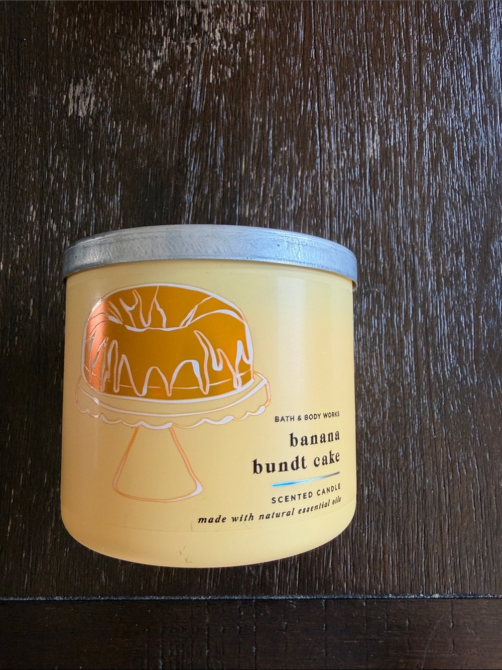Bath & Body Works Yellow Banana Bundt Cake Candle
